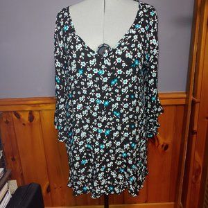 Anne Cole Flounce V-Neck Tunic*